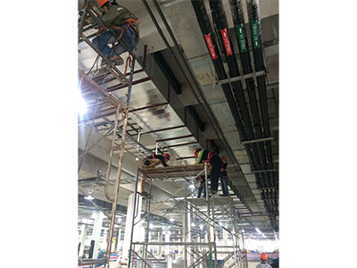 ���S(ch��ng)܇(ch��)�gͨ�L(f��ng)�ܵ�